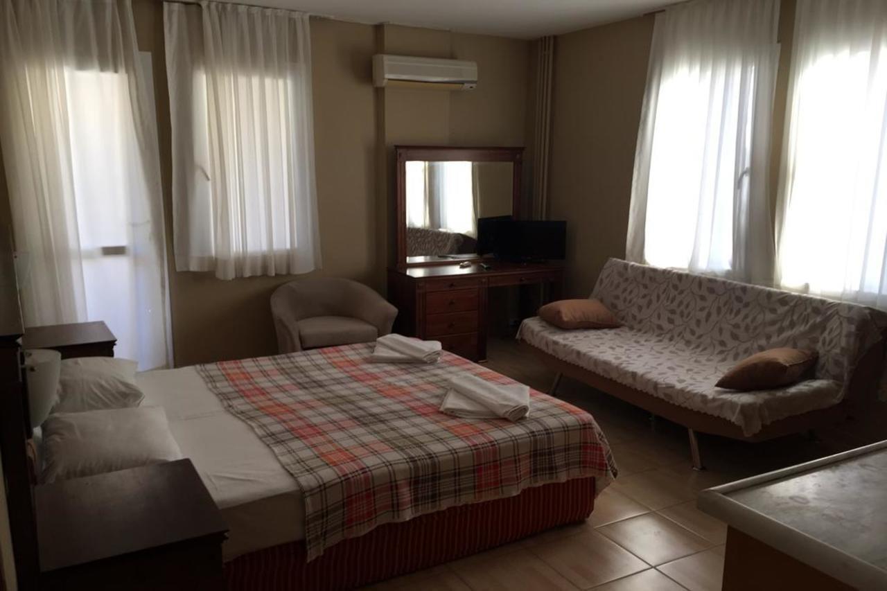 Cicek Apart Hotel Çeşme Extérieur photo