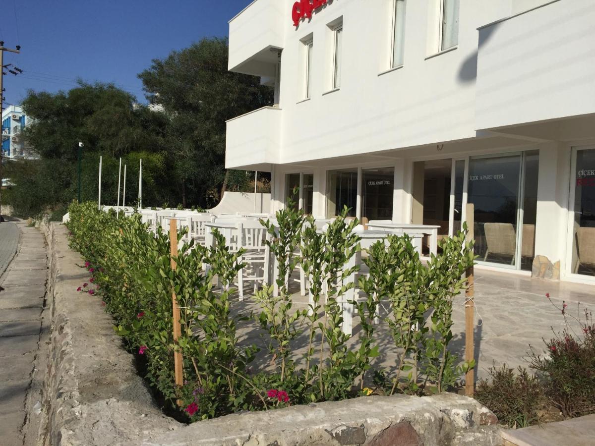 Cicek Apart Hotel Çeşme Extérieur photo